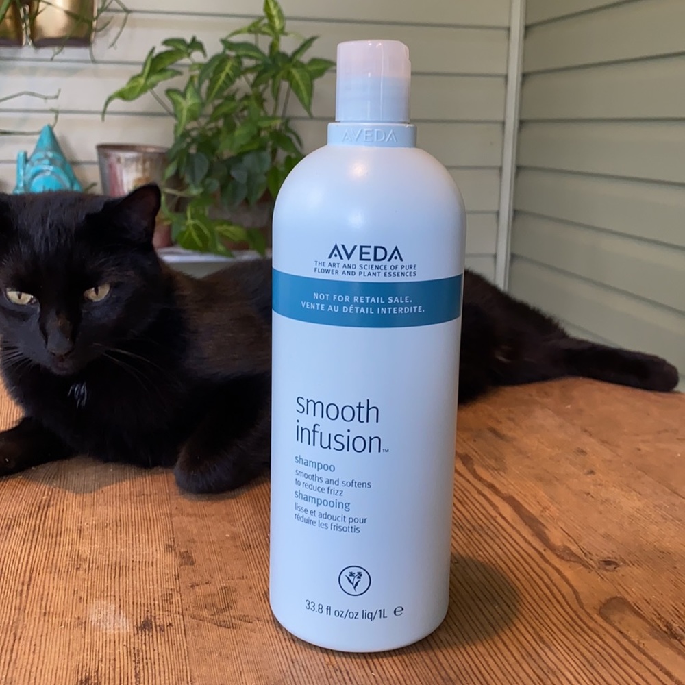 Aveda Smooth infusion shampoo